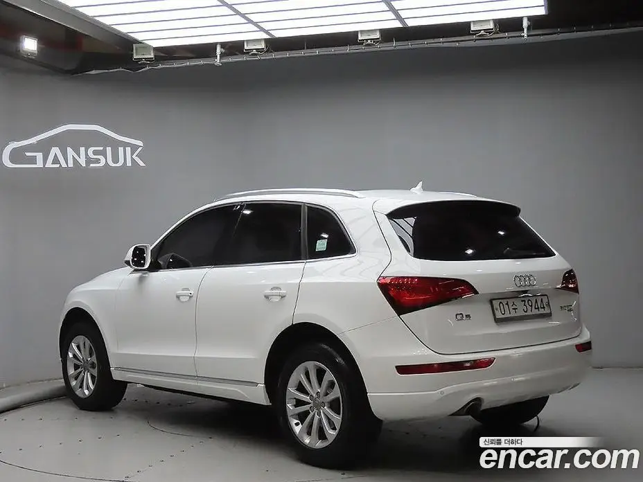 Audi Q5 2014 2.0 автомат (гидро), фото 3 Audi Q5 2014 2.0 автомат (гидро), фото 3