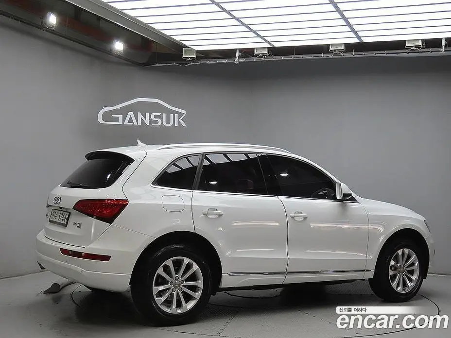 Audi Q5 2014 2.0 автомат (гидро), фото 4 Audi Q5 2014 2.0 автомат (гидро), фото 4