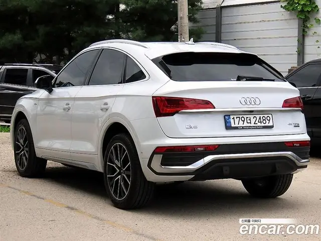 Audi Q5 2023 2.0 автомат (гидро), миниатюра 3 Audi Q5 2023 2.0 автомат (гидро), миниатюра 3