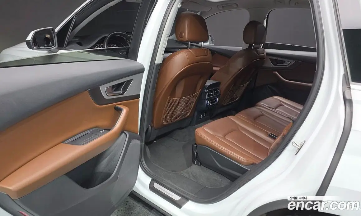Audi Q7 2019 2.0 автомат (гидро), фото 14 Audi Q7 2019 2.0 автомат (гидро), фото 14