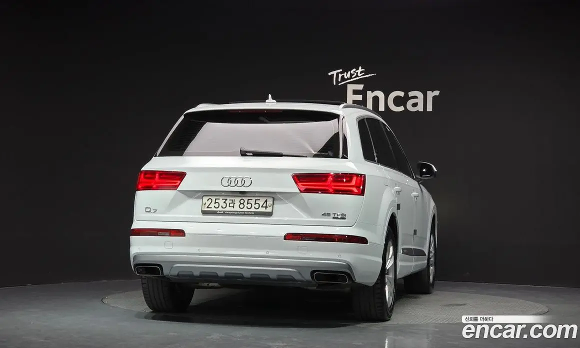 Audi Q7 2019 2.0 автомат (гидро), фото 4 Audi Q7 2019 2.0 автомат (гидро), фото 4