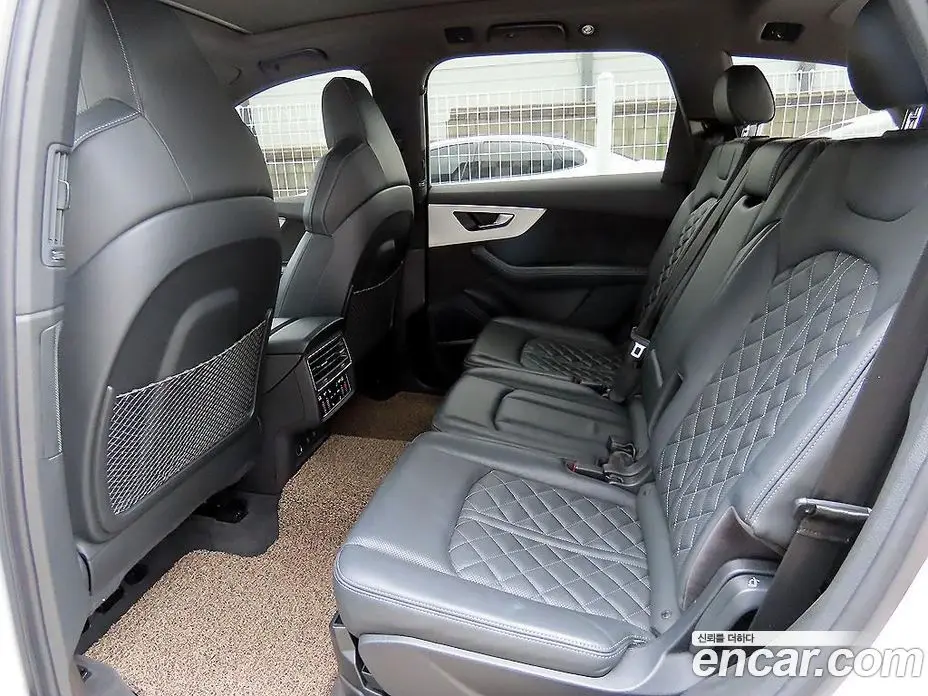 Audi Q7 2021 3.0 автомат (гидро), фото 6 Audi Q7 2021 3.0 автомат (гидро), фото 6