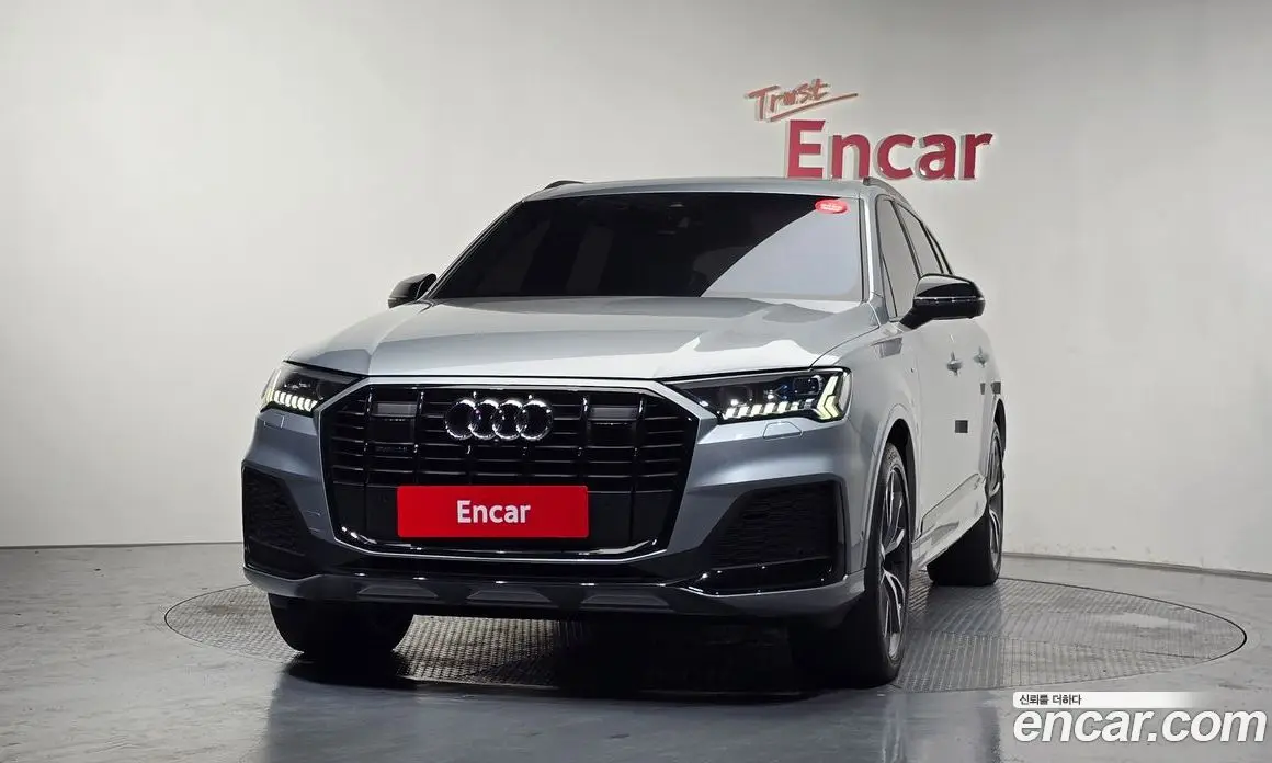 Audi Q7 2023 3.0 автомат (гидро), фото 3 Audi Q7 2023 3.0 автомат (гидро), фото 3