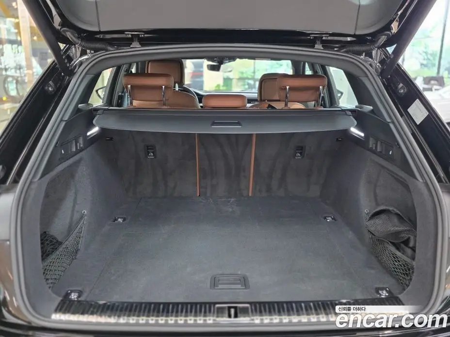Audi Q8 e-tron 2024 автомат (гидро), фото 19 Audi Q8 e-tron 2024 автомат (гидро), фото 19