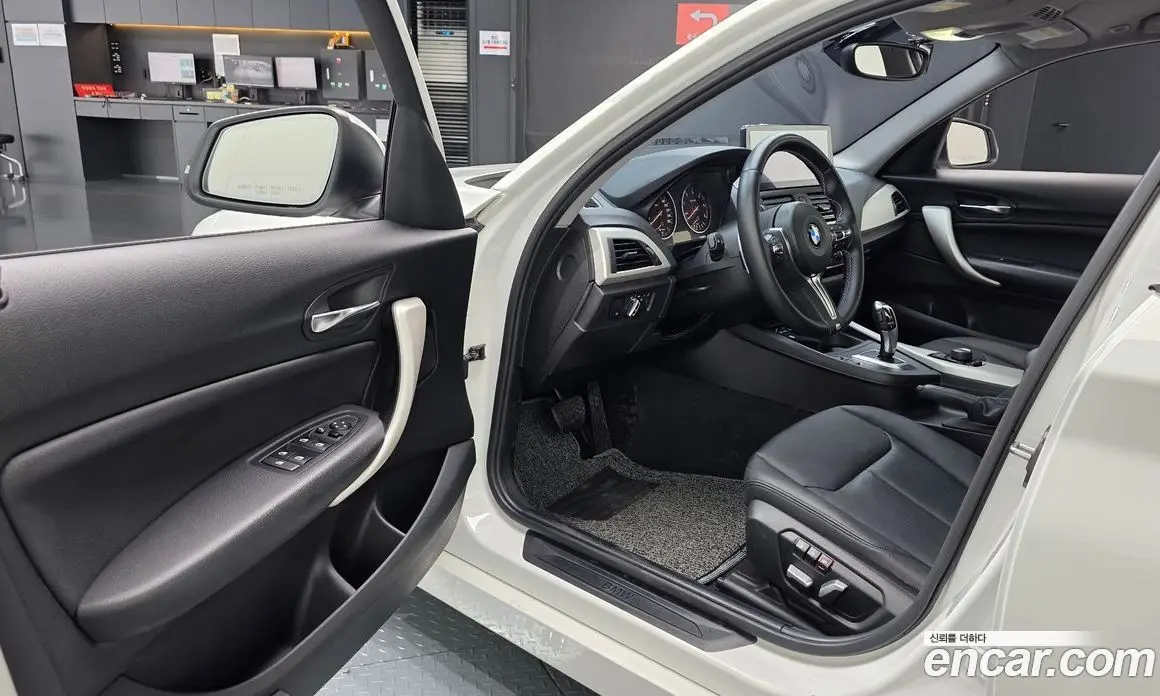 BMW 1 серия 2016 2.0 автомат (гидро), фото 13 BMW 1 серия 2016 2.0 автомат (гидро), фото 13