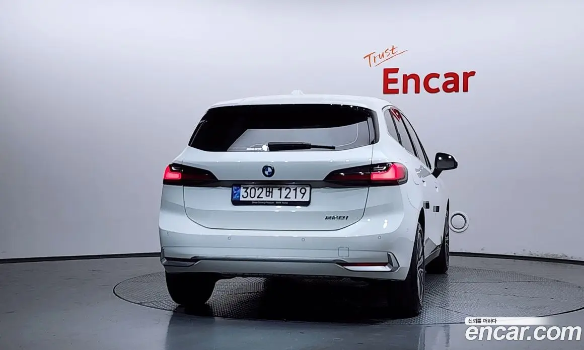 BMW 2 серия 2023 2.0 автомат (гидро), фото 4 BMW 2 серия 2023 2.0 автомат (гидро), фото 4
