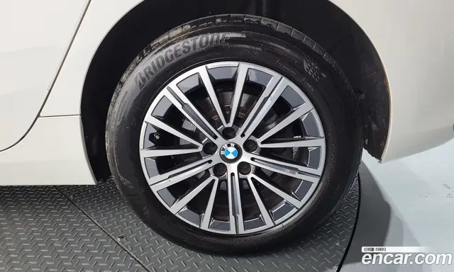 BMW 2 серия 2023 2.0 автомат (гидро), миниатюра 7 BMW 2 серия 2023 2.0 автомат (гидро), миниатюра 7