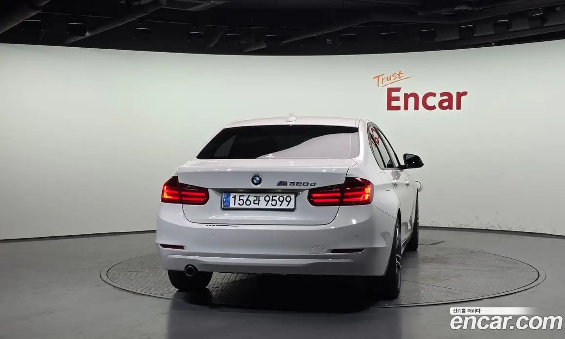BMW 3 серия 2013 2.0 автомат (гидро), фото 4 BMW 3 серия 2013 2.0 автомат (гидро), фото 4