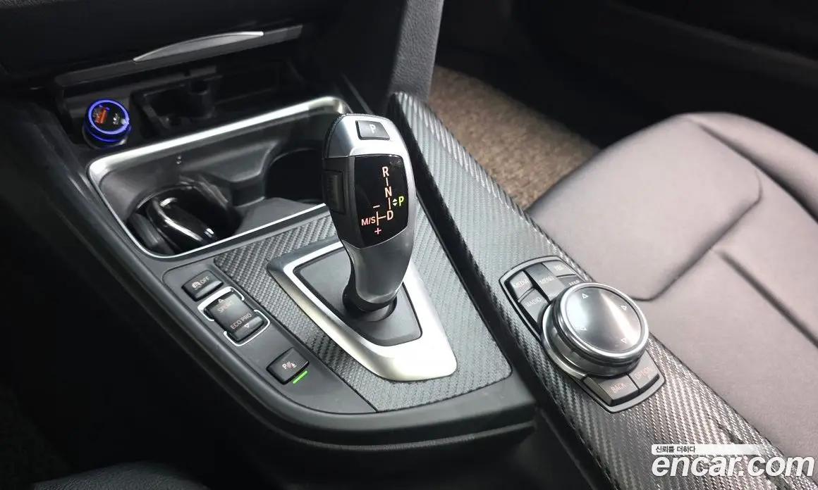 BMW 3 серия 2013 2.0 автомат (гидро), фото 9 BMW 3 серия 2013 2.0 автомат (гидро), фото 9