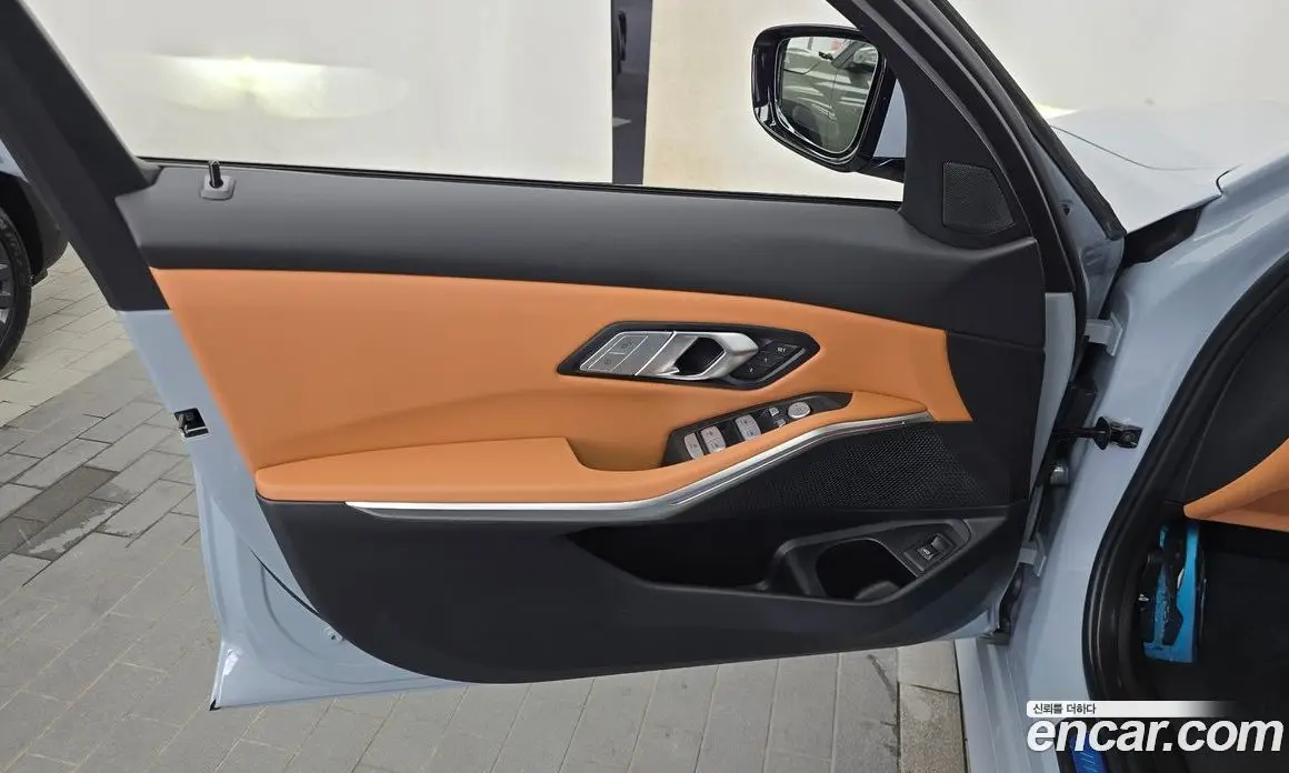 BMW 3 серия 2023 2.0 автомат (гидро), фото 14 BMW 3 серия 2023 2.0 автомат (гидро), фото 14