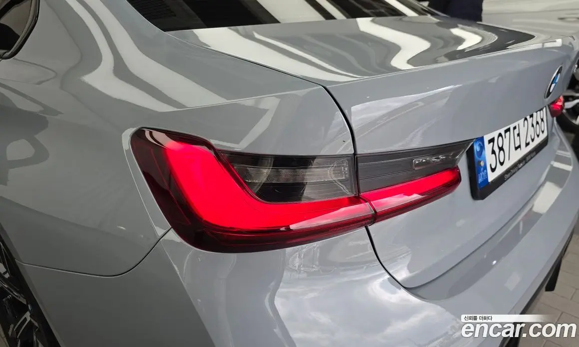 BMW 3 серия 2023 2.0 автомат (гидро), фото 9 BMW 3 серия 2023 2.0 автомат (гидро), фото 9