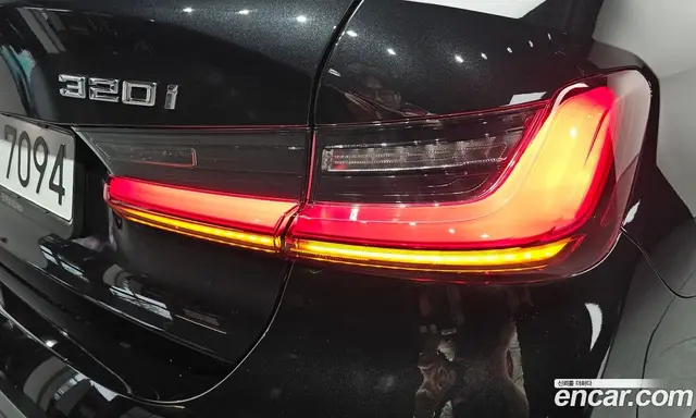 BMW 3 серия 2026 2.0 автомат (гидро), миниатюра 8 BMW 3 серия 2026 2.0 автомат (гидро), миниатюра 8