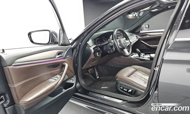 BMW 5 серия 2020 2.0 автомат (гидро), миниатюра 10 BMW 5 серия 2020 2.0 автомат (гидро), миниатюра 10