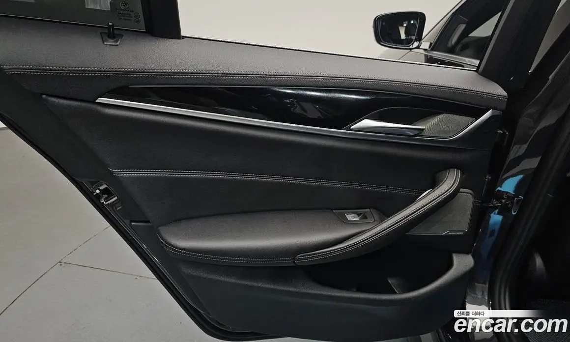 BMW 5 серия 2021 2.0 автомат (гидро), фото 14 BMW 5 серия 2021 2.0 автомат (гидро), фото 14