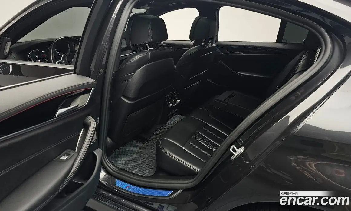 BMW 5 серия 2021 2.0 автомат (гидро), фото 15 BMW 5 серия 2021 2.0 автомат (гидро), фото 15