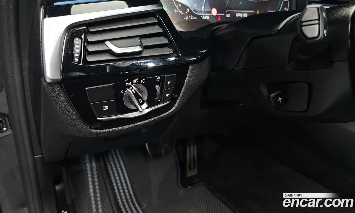 BMW 5 серия 2021 2.0 автомат (гидро), фото 28 BMW 5 серия 2021 2.0 автомат (гидро), фото 28