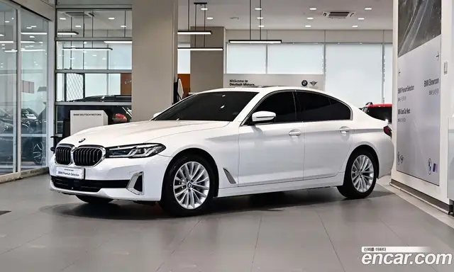 BMW 5 серия 2022 2.0 автомат (гидро), миниатюра 1