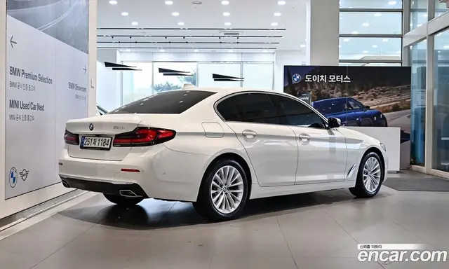 BMW 5 серия 2022 2.0 автомат (гидро), миниатюра 2