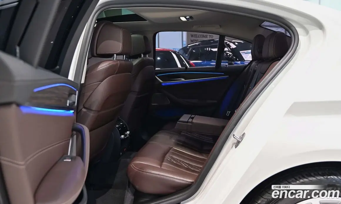 BMW 5 серия 2022 2.0 автомат (гидро), фото 14