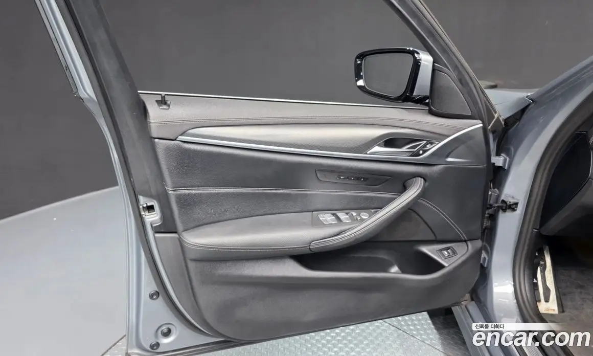 BMW 5 серия 2023 2.0 автомат (гидро), фото 13 BMW 5 серия 2023 2.0 автомат (гидро), фото 13