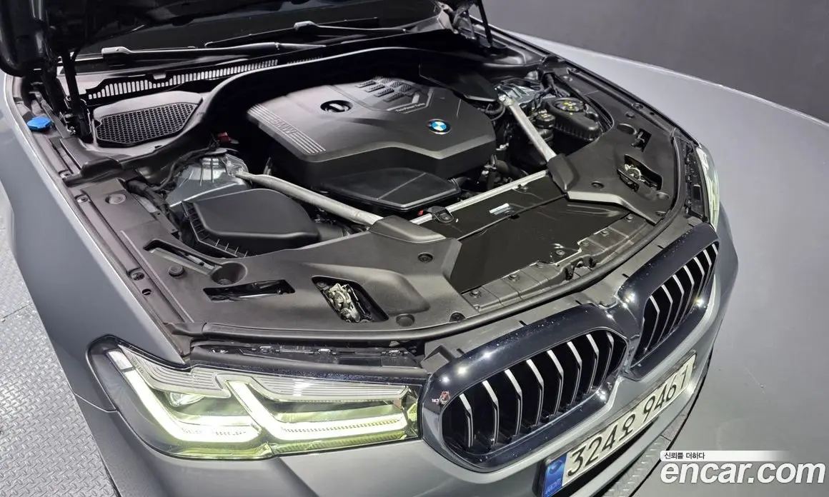 BMW 5 серия 2023 2.0 автомат (гидро), фото 5 BMW 5 серия 2023 2.0 автомат (гидро), фото 5