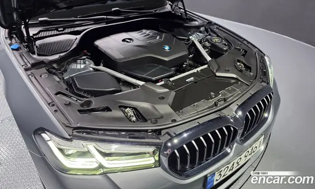 BMW 5 серия 2023 2.0 автомат (гидро), миниатюра 5 BMW 5 серия 2023 2.0 автомат (гидро), миниатюра 5