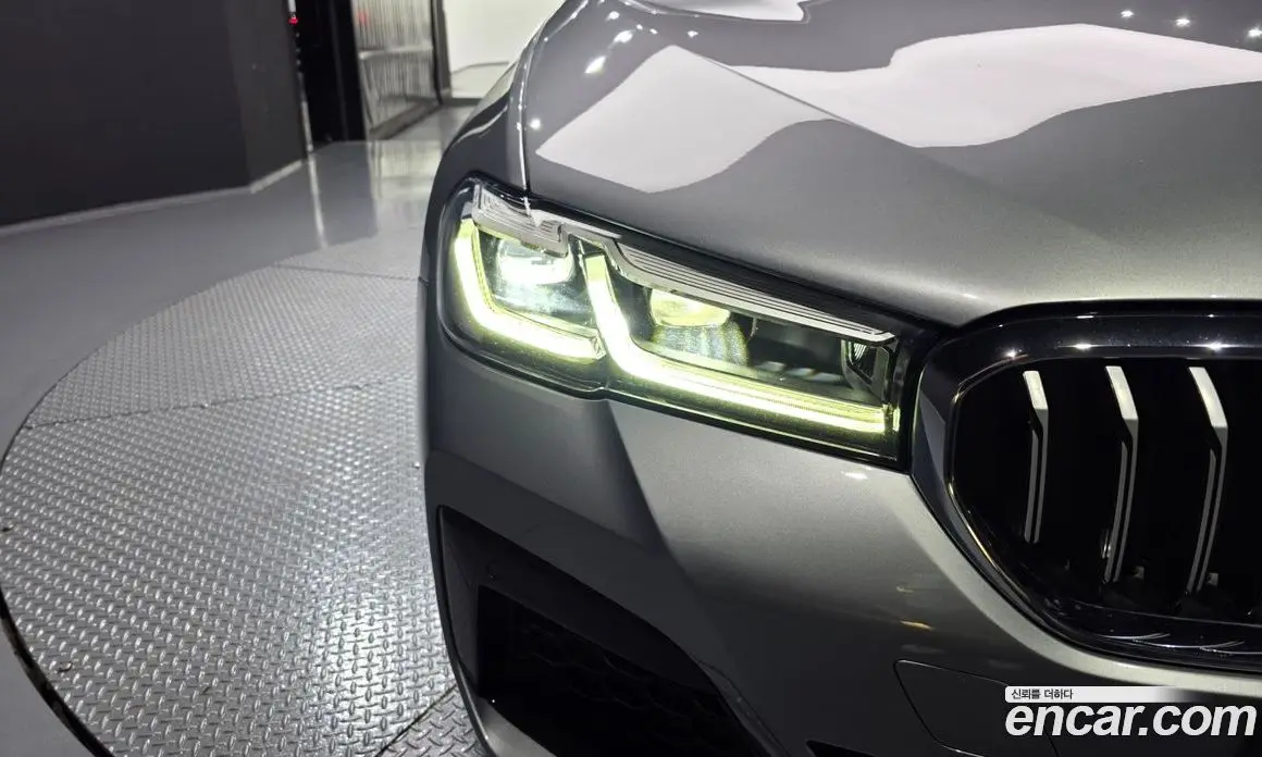 BMW 5 серия 2023 2.0 автомат (гидро), фото 7 BMW 5 серия 2023 2.0 автомат (гидро), фото 7