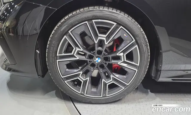 BMW 5 серия 2025 2.0 автомат (гидро), миниатюра 5 BMW 5 серия 2025 2.0 автомат (гидро), миниатюра 5