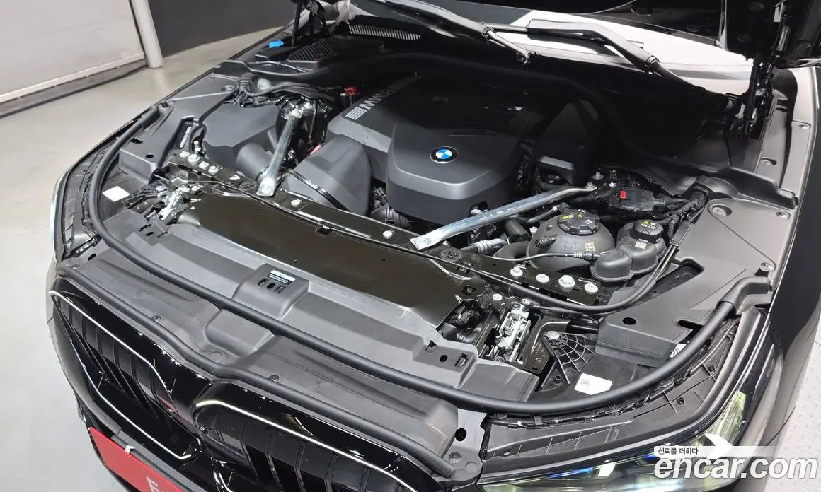 BMW 5 серия 2025 2.0 автомат (гидро), фото 6 BMW 5 серия 2025 2.0 автомат (гидро), фото 6