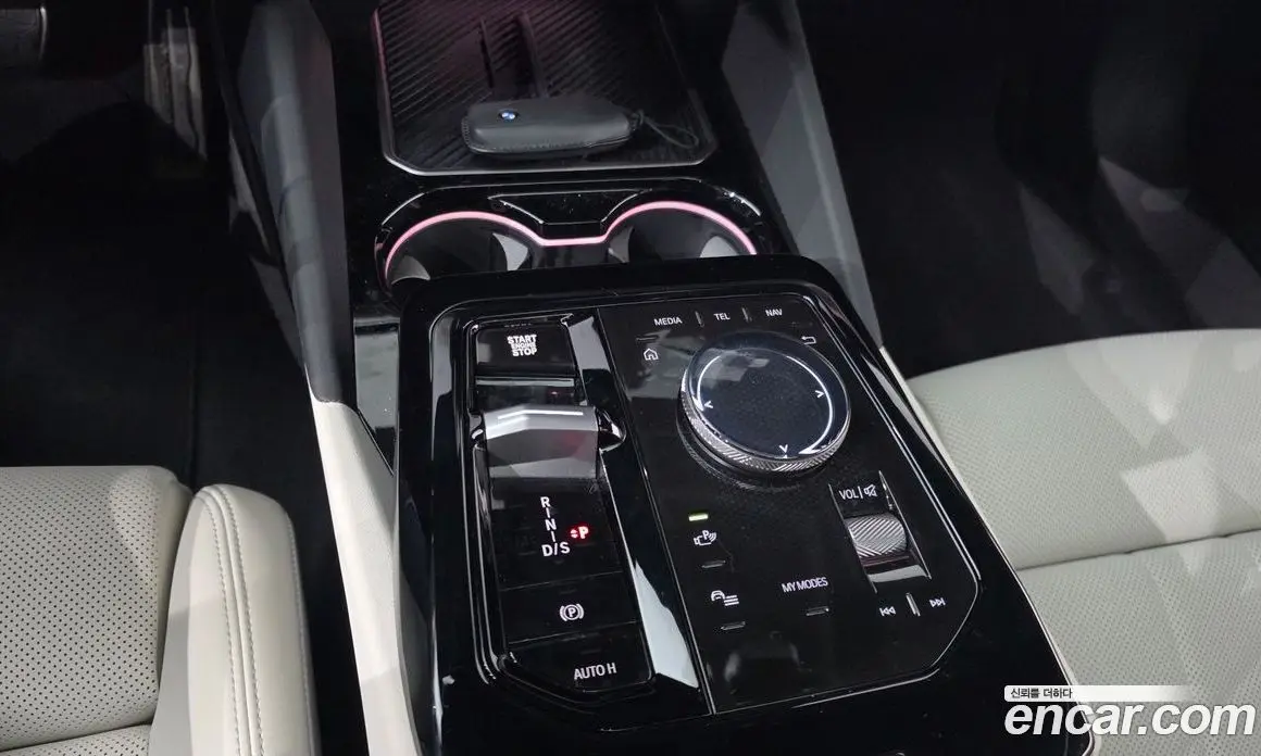 BMW 5 серия 2025 2.0 автомат (гидро), фото 9 BMW 5 серия 2025 2.0 автомат (гидро), фото 9