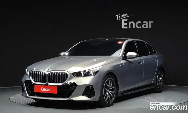 BMW 5 серия 2025 2.0 автомат (гидро), миниатюра 1 BMW 5 серия 2025 2.0 автомат (гидро), миниатюра 1
