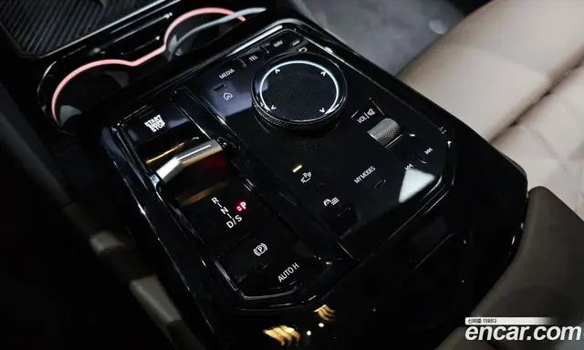 BMW 5 серия 2025 2.0 автомат (гидро), миниатюра 12