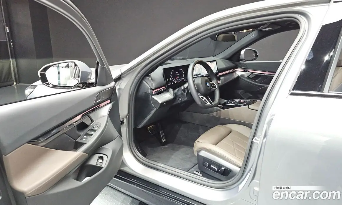 BMW 5 серия 2025 2.0 автомат (гидро), фото 13 BMW 5 серия 2025 2.0 автомат (гидро), фото 13