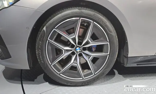 BMW 5 серия 2025 2.0 автомат (гидро), миниатюра 5 BMW 5 серия 2025 2.0 автомат (гидро), миниатюра 5