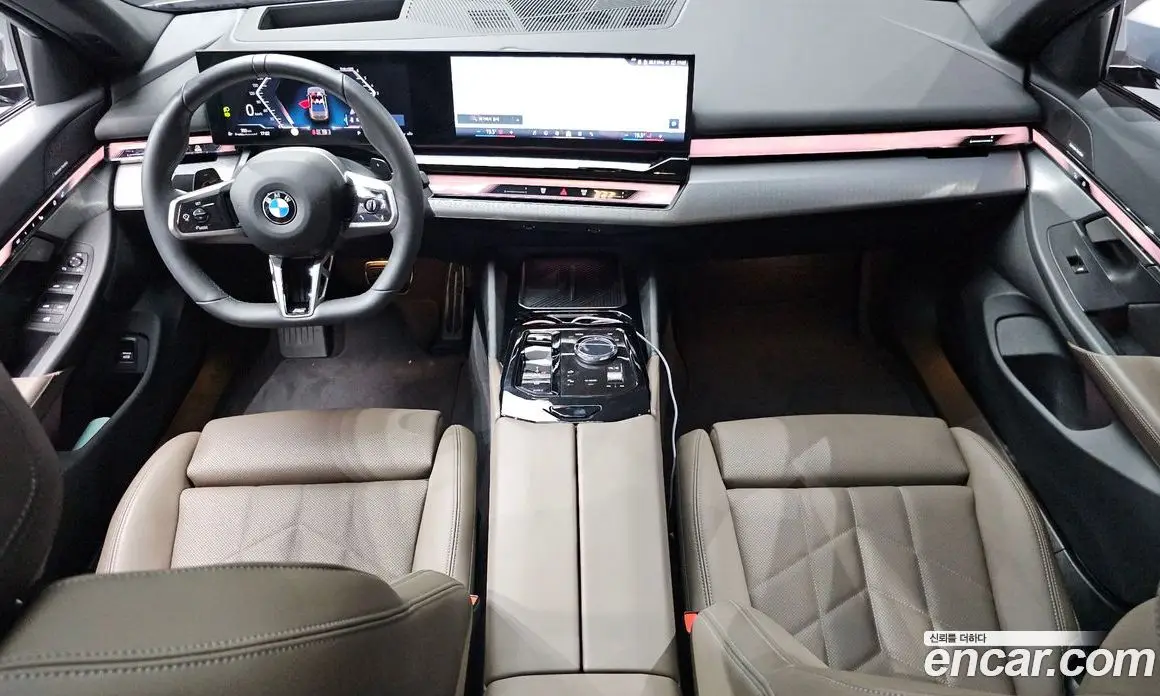 BMW 5 серия 2025 2.0 автомат (гидро), фото 10 BMW 5 серия 2025 2.0 автомат (гидро), фото 10