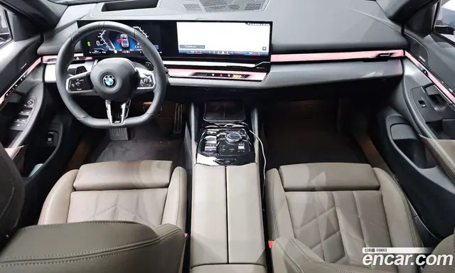 BMW 5 серия 2025 2.0 автомат (гидро), миниатюра 10 BMW 5 серия 2025 2.0 автомат (гидро), миниатюра 10
