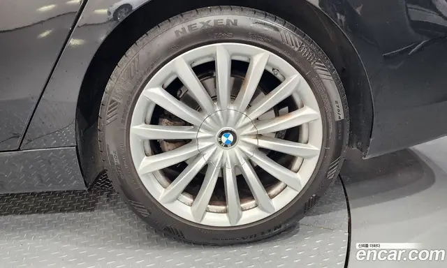 BMW 6 серия 2022 3.0 автомат (гидро), миниатюра 7 BMW 6 серия 2022 3.0 автомат (гидро), миниатюра 7
