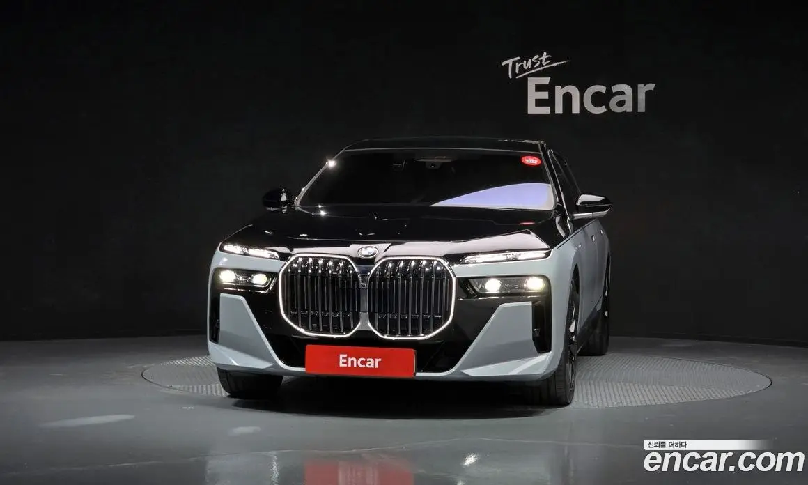 BMW 7 серия 2025 3.0 автомат (гидро), фото 3
