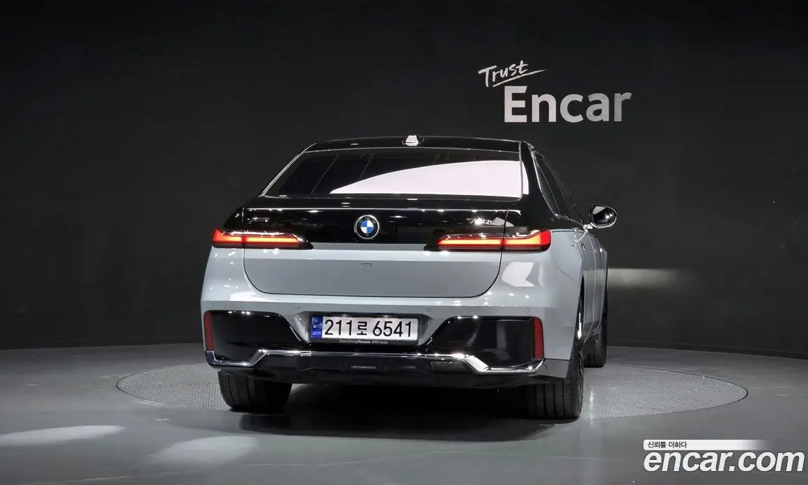 BMW 7 серия 2025 3.0 автомат (гидро), фото 4