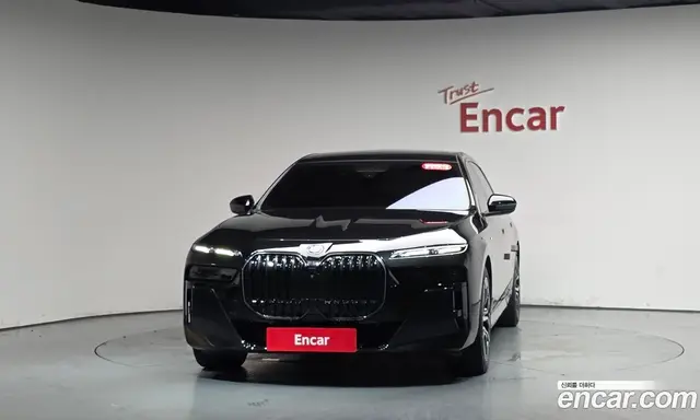 BMW 7 серия 2025 3.0 автомат (гидро), миниатюра 2
