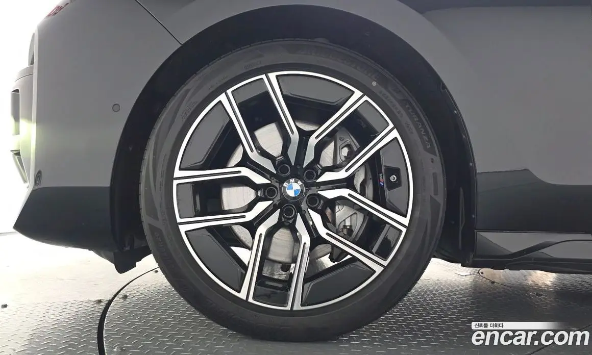 BMW 7 серия 2025 3.0 автомат (гидро), фото 4