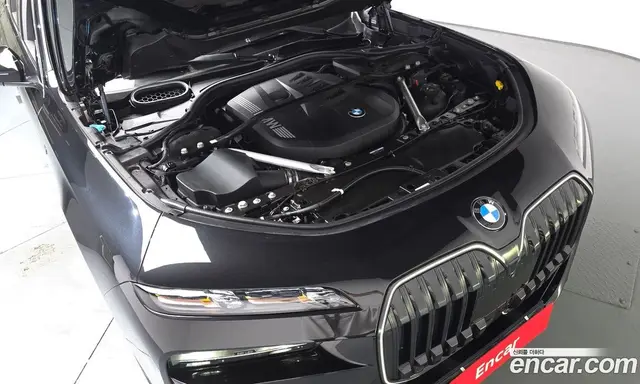 BMW 7 серия 2025 3.0 автомат (гидро), миниатюра 5