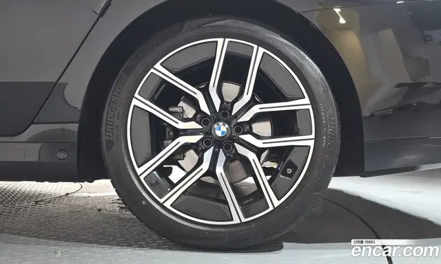 BMW 7 серия 2025 3.0 автомат (гидро), миниатюра 6