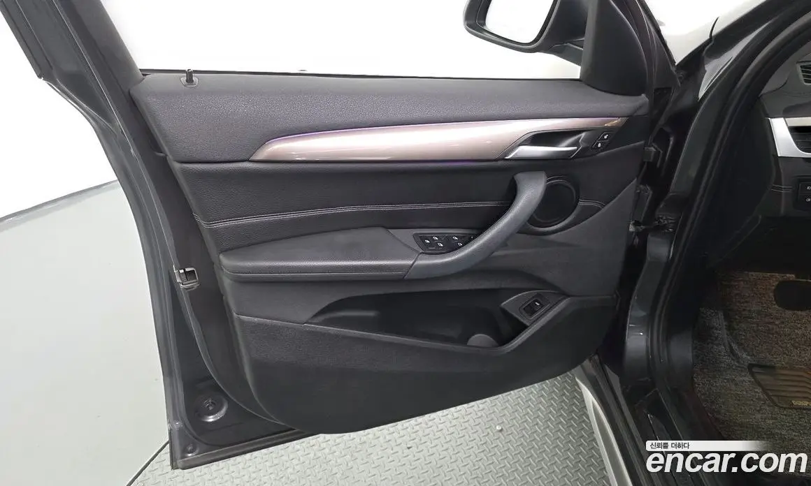 BMW X1 2021 2.0 автомат (гидро), фото 14 BMW X1 2021 2.0 автомат (гидро), фото 14
