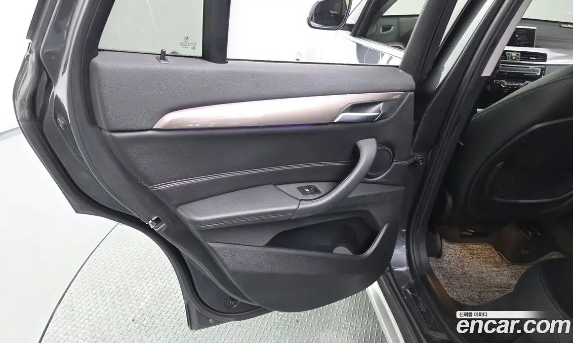BMW X1 2021 2.0 автомат (гидро), фото 15 BMW X1 2021 2.0 автомат (гидро), фото 15