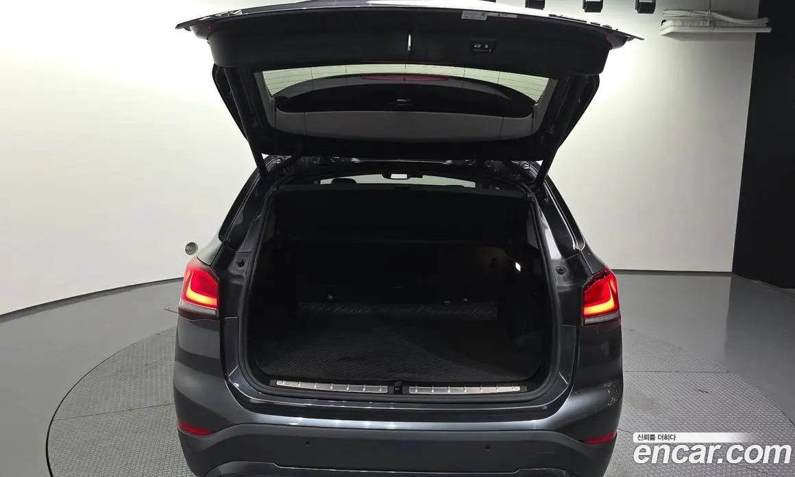BMW X1 2021 2.0 автомат (гидро), фото 26 BMW X1 2021 2.0 автомат (гидро), фото 26