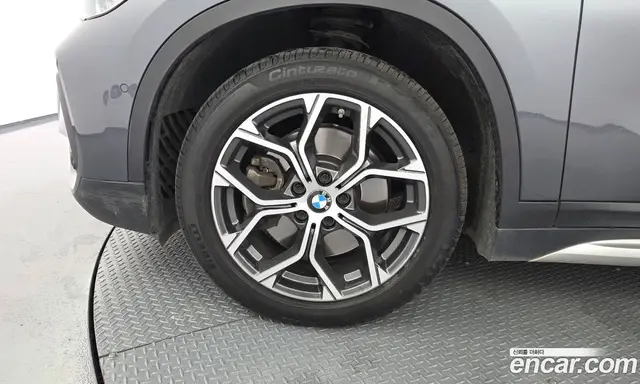 BMW X1 2021 2.0 автомат (гидро), миниатюра 5 BMW X1 2021 2.0 автомат (гидро), миниатюра 5