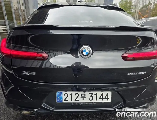 BMW X4 2023 2.0 автомат (гидро), миниатюра 2