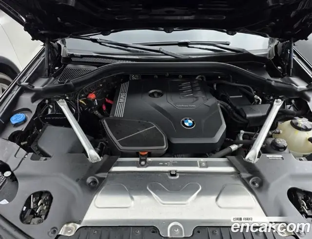 BMW X4 2023 2.0 автомат (гидро), миниатюра 3