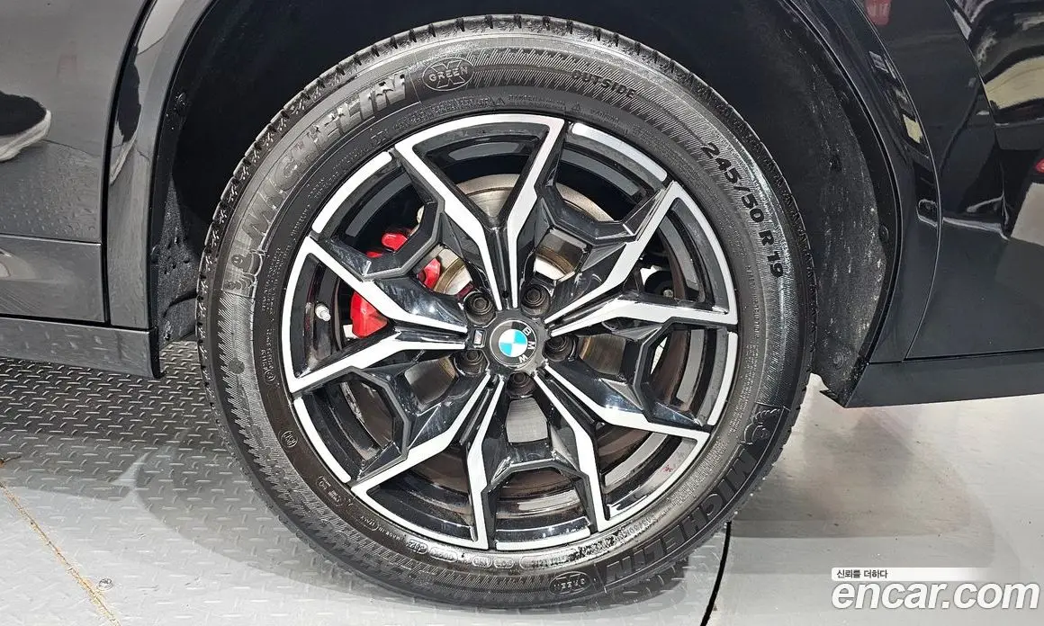 BMW X4 2024 2.0 автомат (гидро), фото 7 BMW X4 2024 2.0 автомат (гидро), фото 7